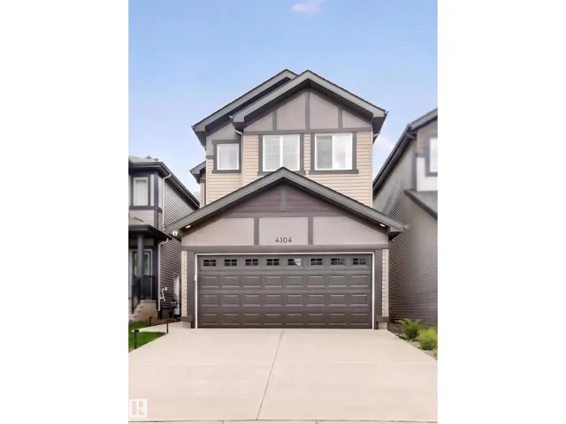 4104 208 ST NW NW, Edmonton, Alberta T6M3E4