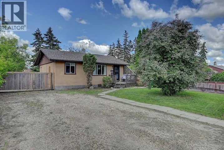 9624 Hillcrest Drive, Grande Prairie, Alberta T8V1A8