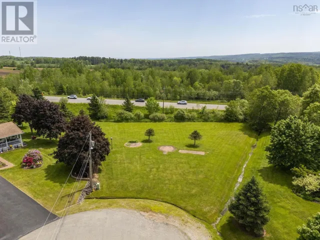 865 Upland Court, North Kentville, Nova Scotia B4N5A8