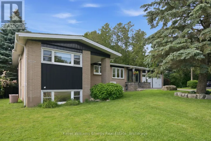 1010 REGENT DRIVE, Oshawa (Eastdale), Ontario L1G1J5