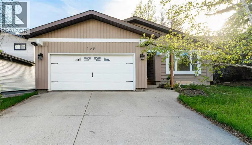 139 Edgehill Place NW, Calgary, Alberta T3A2S4