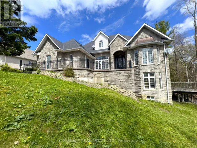 369 COVENTRY HILL TRAIL, Newmarket (Summerhill Estates), Ontario L3X2A1