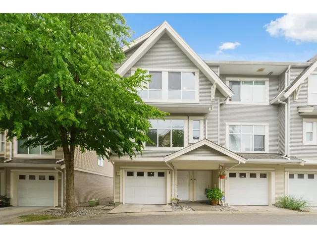 30 6450 199 STREET, Langley, British Columbia V2Y2X1