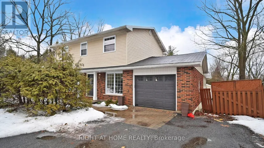 301 GARNER ROAD E, Hamilton (Ancaster), Ontario L9G3K9