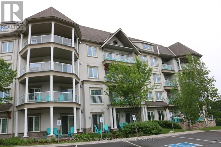 208 - 25 PEN LAKE POINT ROAD, Huntsville (Chaffey), Ontario P1H1A9
