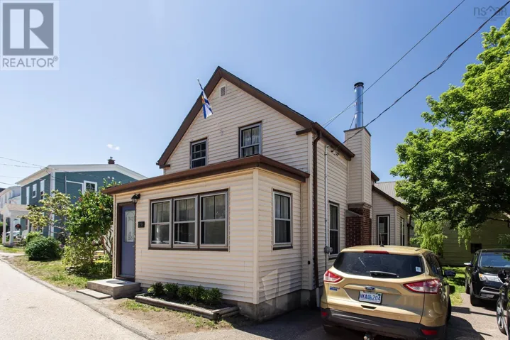 29 St. James Street, Annapolis Royal, Nova Scotia B0S1A0