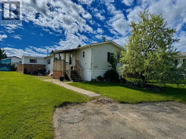 12201 98 Street, Grande Prairie, Alberta T8V7M7