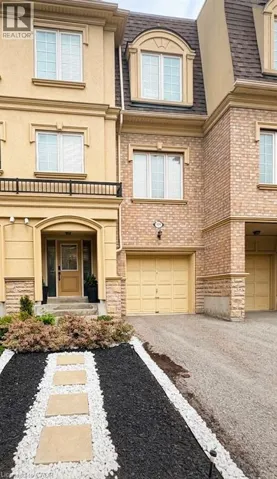 1250 ST MARTINS Drive Unit# 108, Pickering, Ontario L1W0A2
