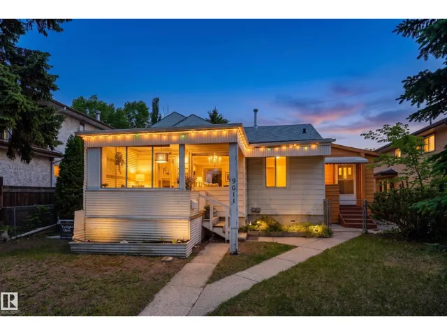 9011 95 ST NW, Edmonton, Alberta T6C3W7