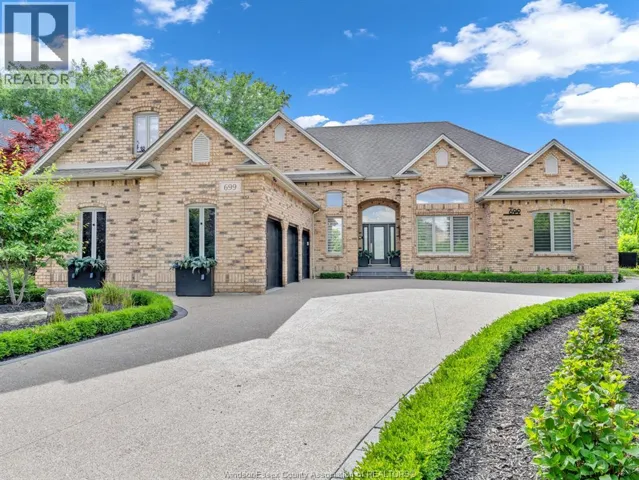 699 GEORGE KENNEDY WAY, Lakeshore, Ontario N0R1A0