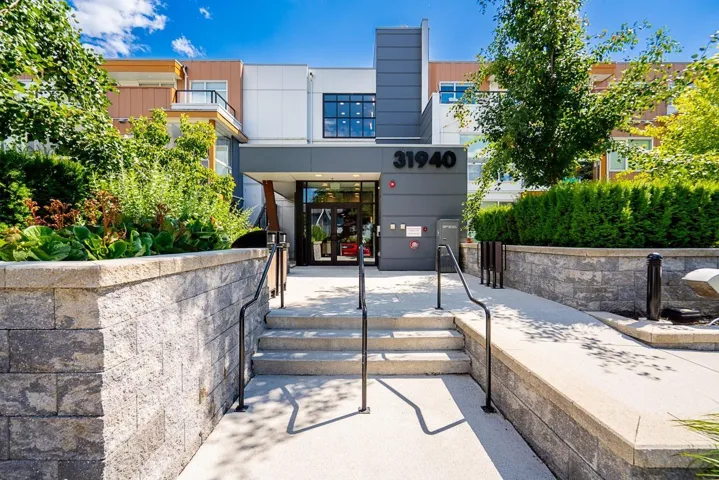 401 31940 RAVEN AVENUE, Mission, British Columbia V2V0L1