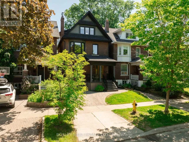 19 LARK STREET, Toronto (The Beaches), Ontario M4L3M5