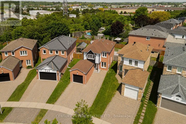 611 ATWOOD CRESCENT, Pickering (West Shore), Ontario L1W3W7