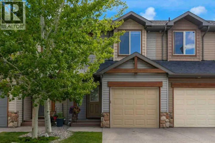 402, 413 River Avenue, Cochrane, Alberta T4C0P2