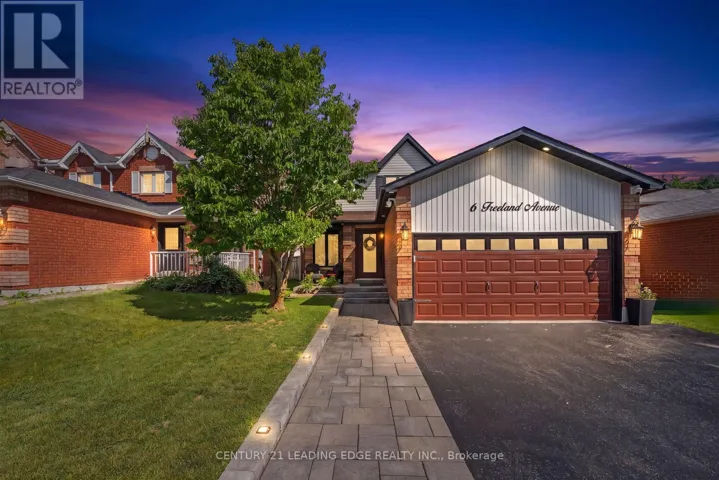 6 FREELAND AVENUE, Clarington (Bowmanville), Ontario L1C4R9