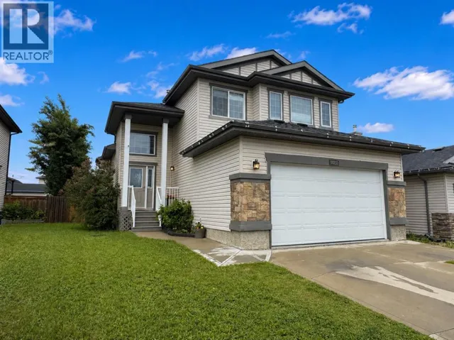 10233 Landing Drive, Grande Prairie, Alberta T8X0B5