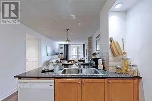 2022 - 5233 DUNDAS STREET W, Toronto (Islington-City Centre West), Ontario M9B6M1