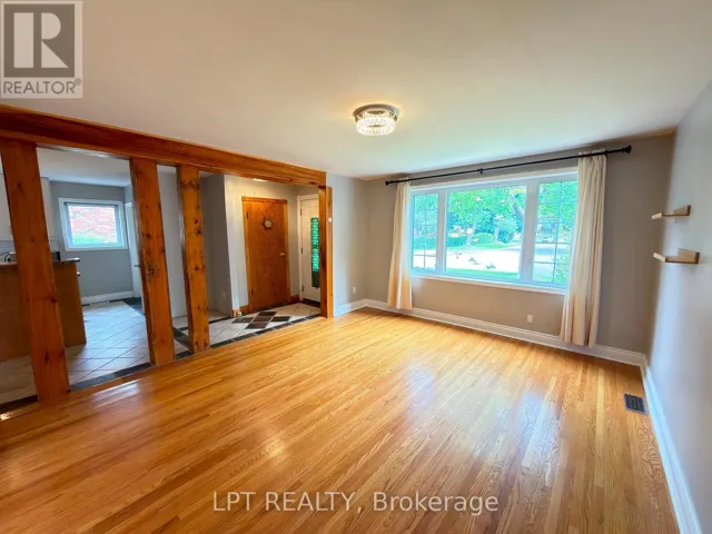 20 GREGORY STREET, Brampton (Downtown Brampton), Ontario L6Y1G1