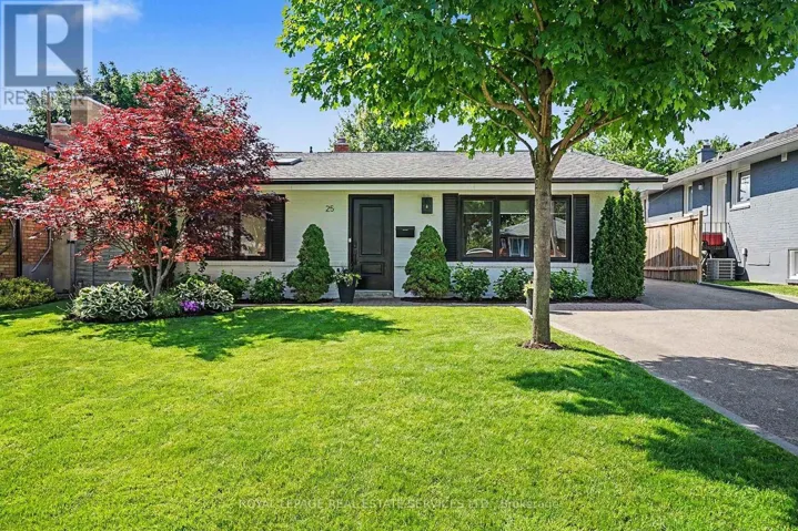 25 BROUGHAM CRESCENT E, Toronto (Kingsview Village-The Westway), Ontario M9R1J3
