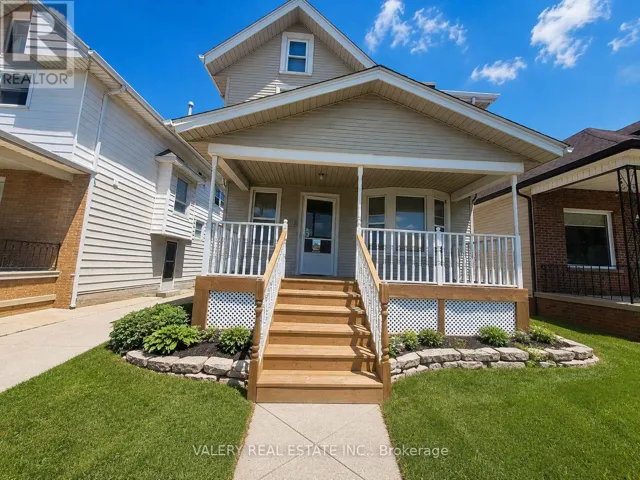 1058 MOY AVE AVENUE, Windsor, Ontario N9A2P3