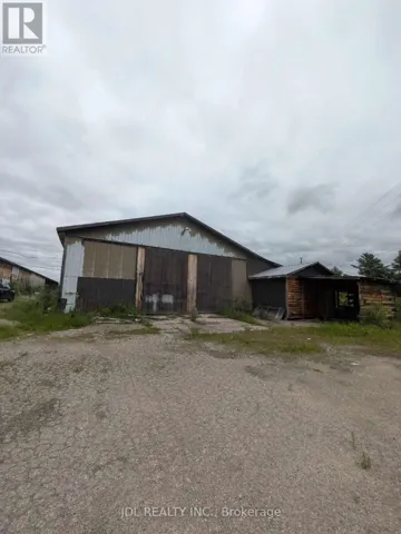 299 BOUNDARY ROAD E, Pembroke, Ontario K8A6W5