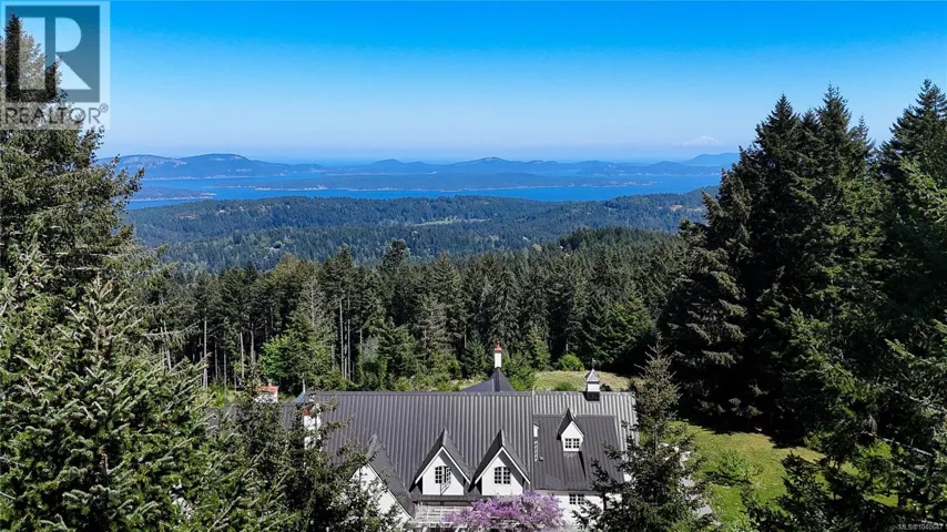 377 Seymour Hts, Salt Spring, British Columbia V8K2B6