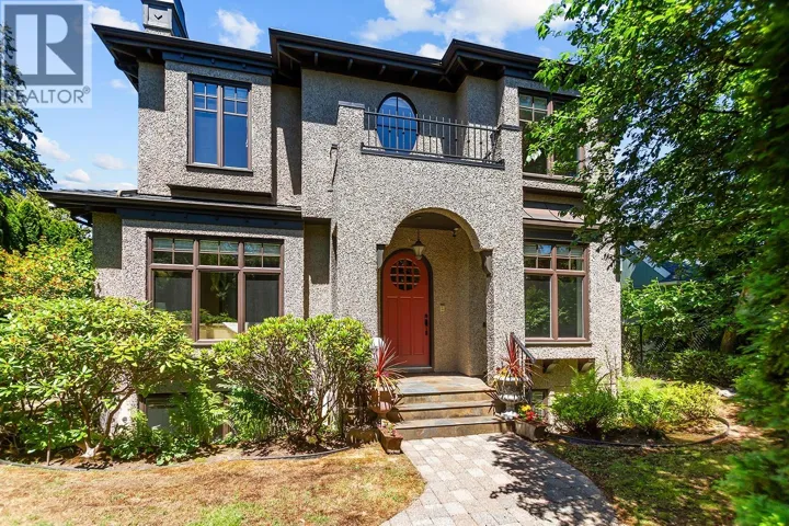 2495 W 33RD AVENUE, Vancouver, British Columbia V6M1C4