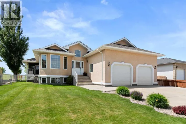 18 Riverview Drive SE, Redcliff, Alberta T0J2P0