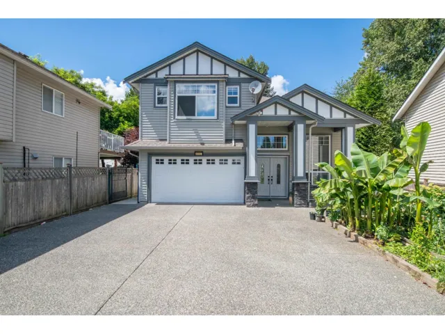 3295 273 STREET, Langley, British Columbia V4W3H9