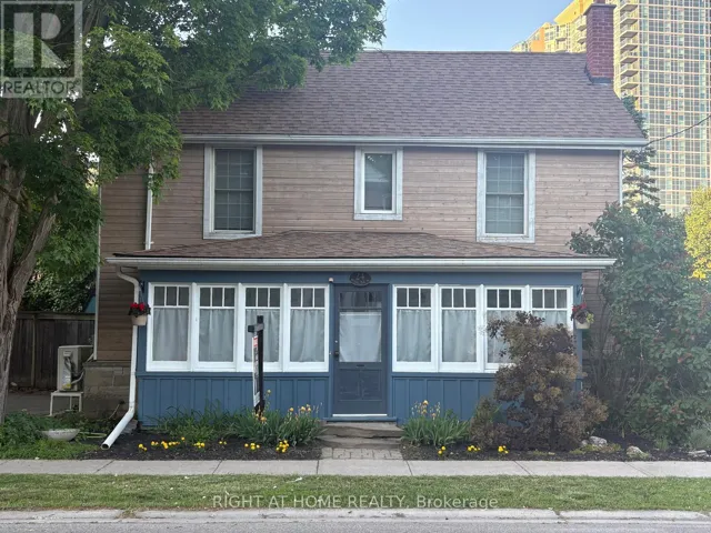 24 MILL STREET N, Brampton (Downtown Brampton), Ontario L6X1S6