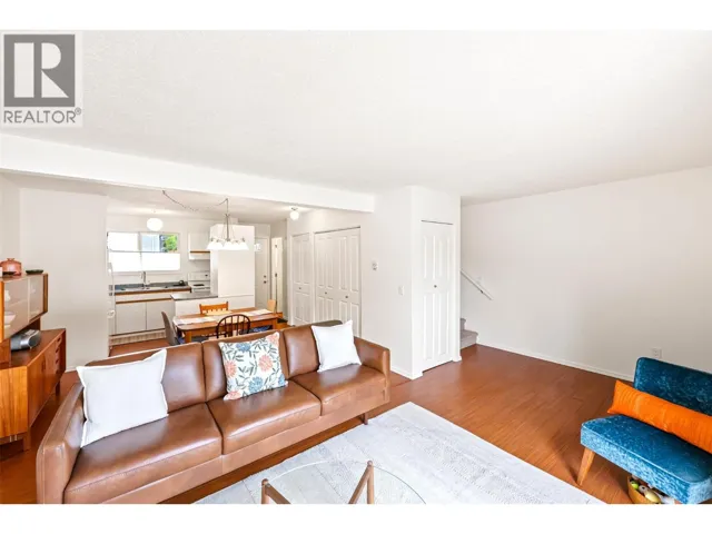 3099 SOUTH MAIN Street Unit# 17, Penticton, British Columbia V2A6Y2