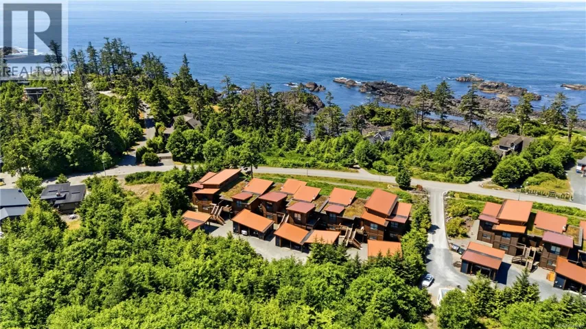 203 515 Marine Dr, Ucluelet, British Columbia V0R3A0