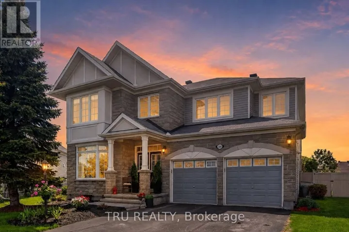 380 BLACKLEAF DRIVE, Ottawa, Ontario K2J5S5