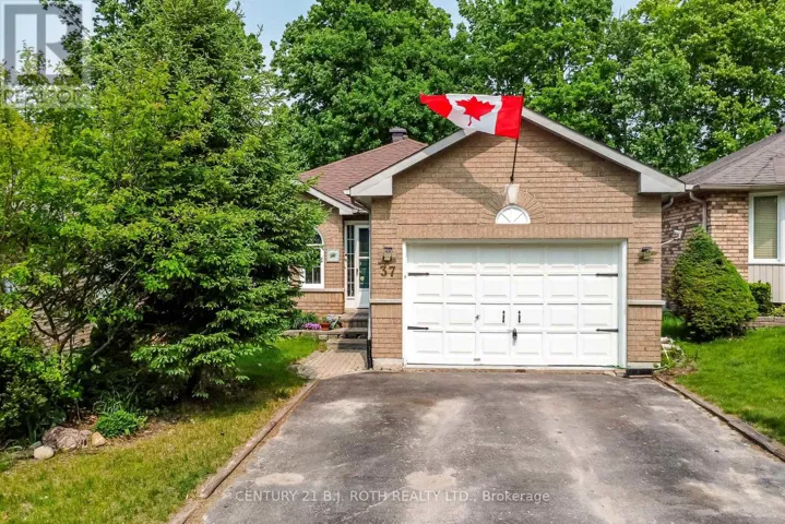 37 NICHOLSON DRIVE, Barrie (Ardagh), Ontario L4N8L7
