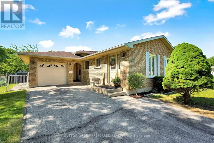 1 PONDEROSA CRESCENT, London South (South X), Ontario N6E2L4