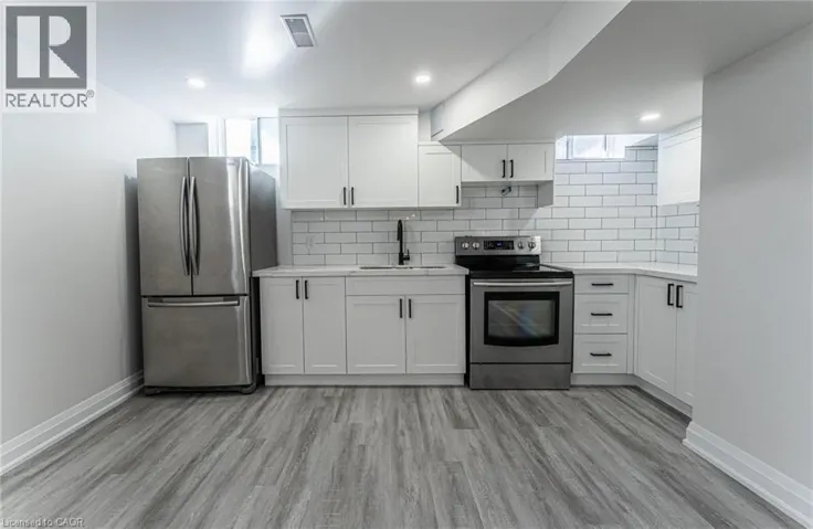 97 NARBONNE Crescent Unit# LOWER, Stoney Creek, Ontario L8J1K5