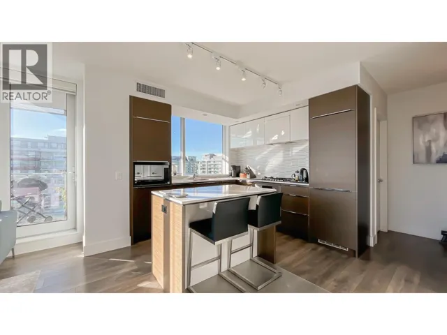 1302 5233 GILBERT ROAD, Richmond, British Columbia V7C0B3