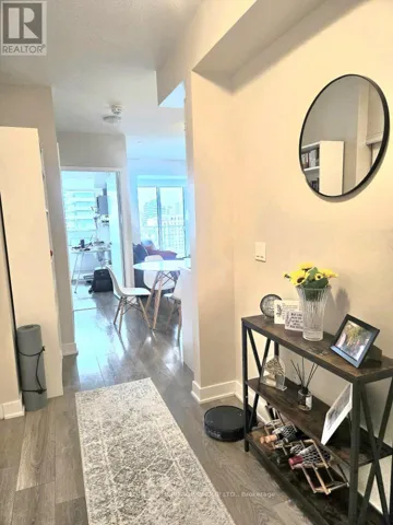 2006 - 195 REDPATH AVENUE, Toronto (Mount Pleasant West), Ontario M4P0E4