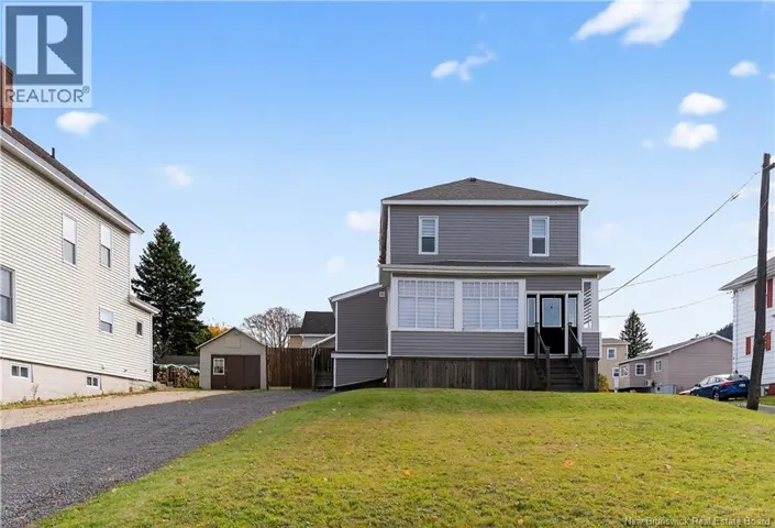 16 Duke Street, Campbellton, New Brunswick E3N2K2