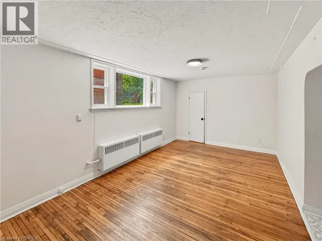 11 SHERIDAN Street Unit# 1, Brantford, Ontario N3T2P7