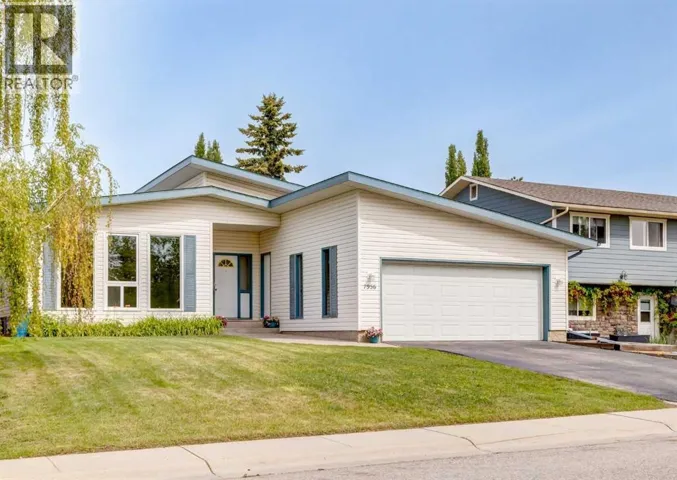 7956 71 Avenue NW, Calgary, Alberta T3B4J3