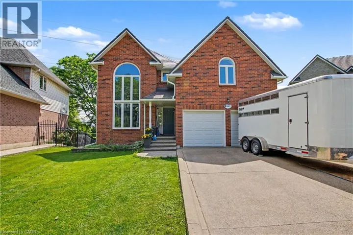 2100 KEVIN Crescent, Burlington, Ontario L7M4E3