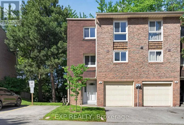 38 RUSTY CRESTWAY, Toronto (Don Valley Village), Ontario M2J2Y4