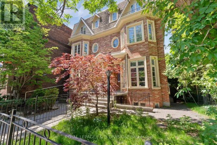 8 HUNTLEY STREET, Toronto (North St. James Town), Ontario M4Y2K6