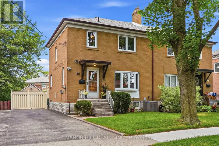 33 ROBINDALE AVENUE, Toronto (Alderwood), Ontario M8W4A8