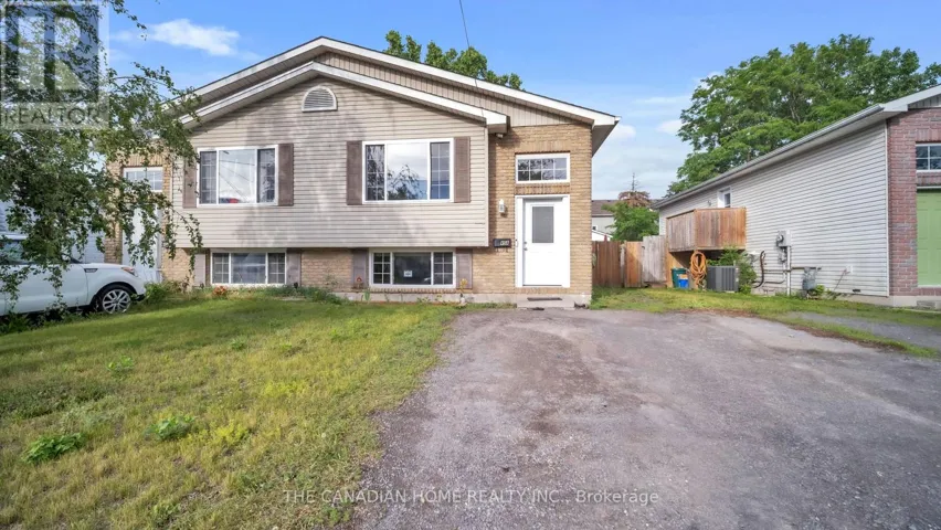 45 OAK STREET, Belleville (Belleville Ward), Ontario K8N5Y4