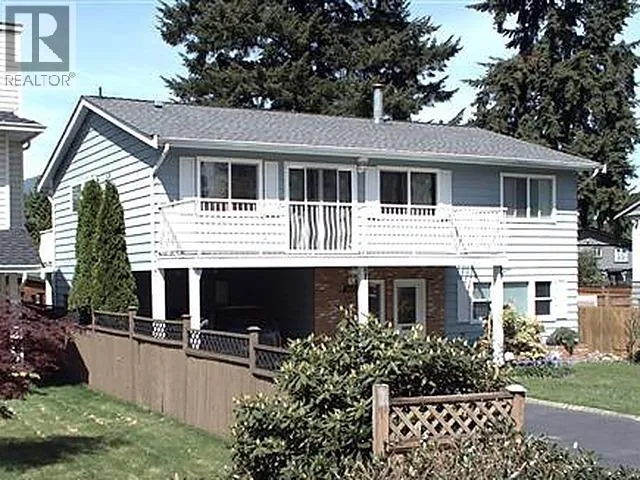 1671 COQUITLAM AVENUE, Port Coquitlam, British Columbia V3B1H8