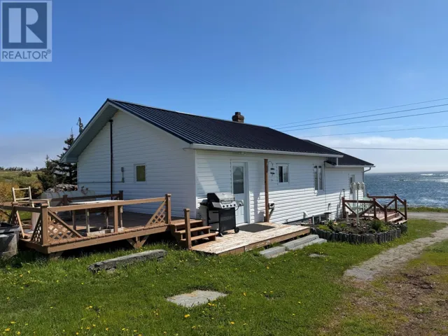10 Seaview Drive, Ladle Cove, Newfoundland & Labrador A0G2Y0