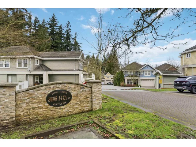 4 3495 147A STREET, Surrey, British Columbia V4P0C9