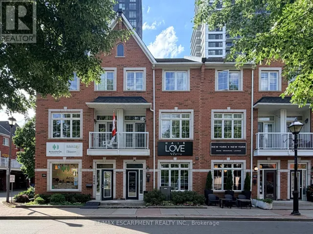 2085 PINE STREET, Burlington (Brant), Ontario L7R1G1